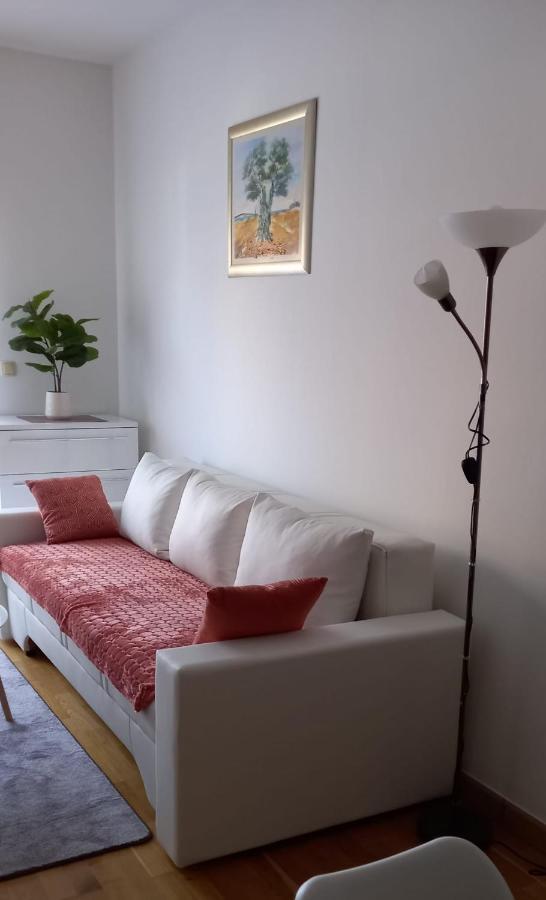 Marys Home Apartment Medugorje Exterior photo